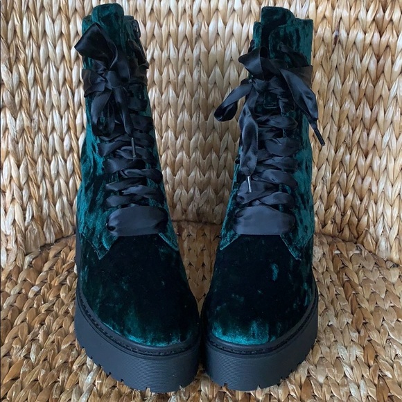 NIB 🕷Widow Emerald Green Velvet Combat Boots - Picture 2 of 8